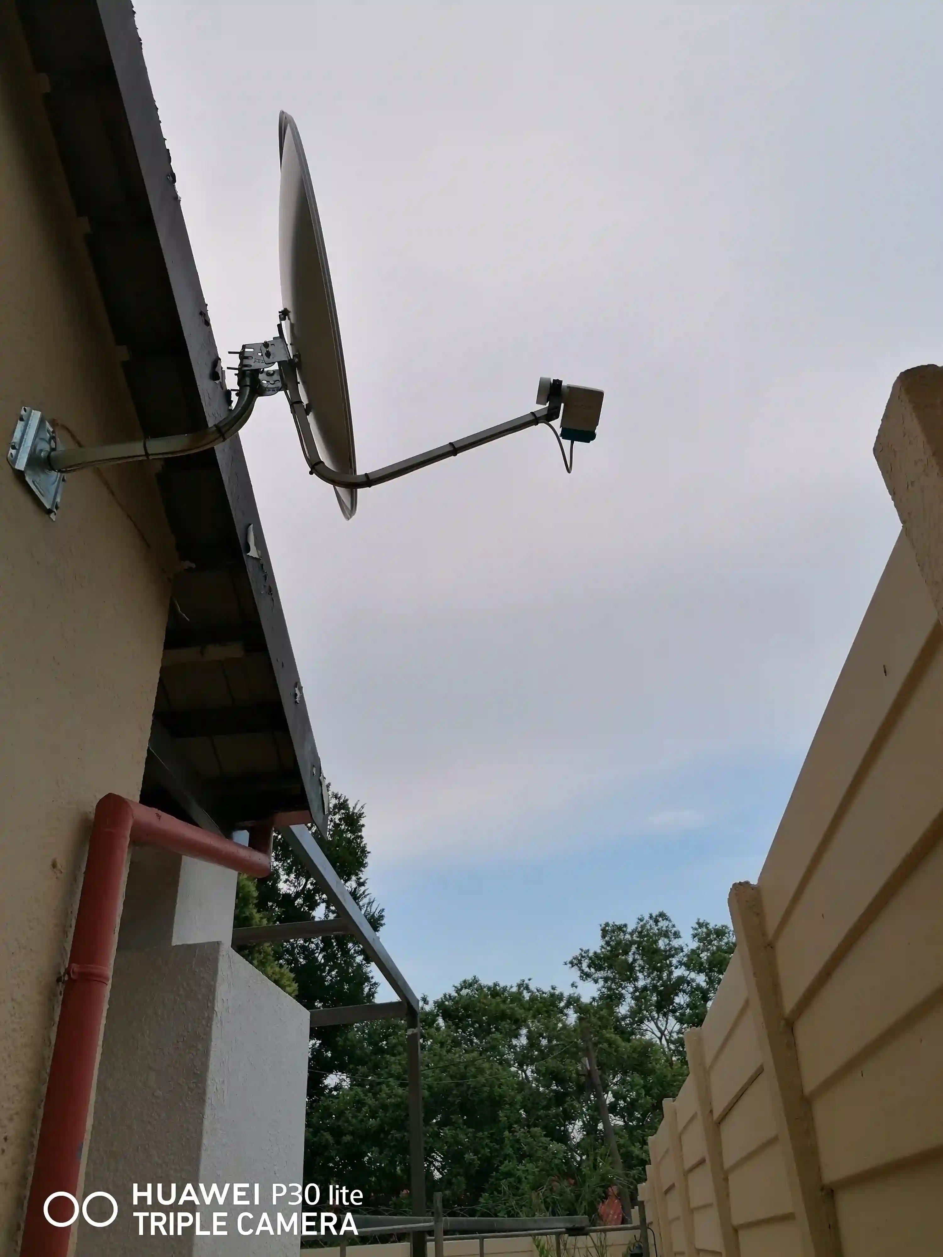 DStv Installation Woodmead